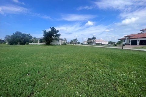 Terreno en venta en Punta Gorda, Florida № 789529 - foto 6