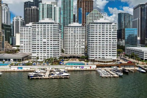 Condominio en venta en Miami, Florida, 53.88 m2 № 991540 - foto 1