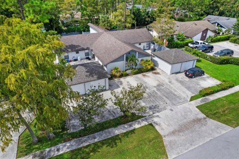 Immobilier commercial à vendre à Wellington, Floride: 401.34 m2 № 764936 - photo 5