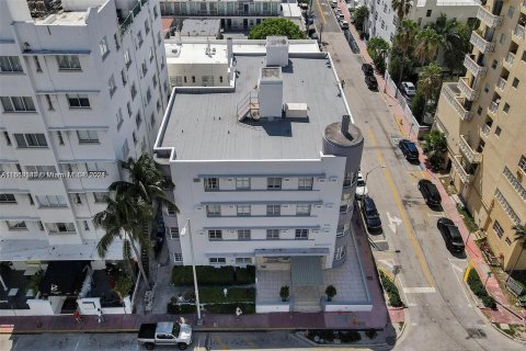 Copropriété à vendre à Miami Beach, Floride: 1 chambre, 39.76 m2 № 1364239 - photo 16