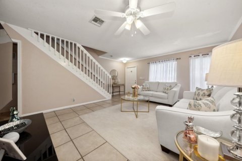 Townhouse in West Palm Beach, Florida 3 bedrooms, 128.58 sq.m. № 1096395 - photo 15