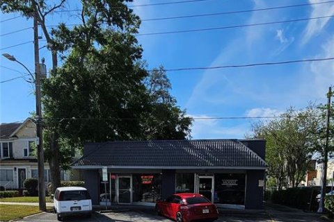 Commercial property in DeLand, Florida 336.21 sq.m. № 1107537 - photo 1