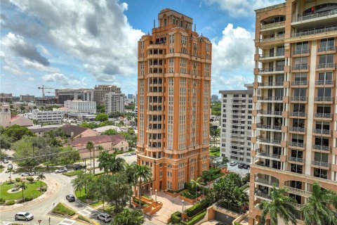 Condominio en venta en Coral Gables, Florida, 3 dormitorios, 366.87 m2 № 1234241 - foto 5