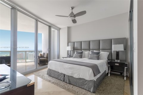 Condo in Sunny Isles Beach, Florida, 3 bedrooms  № 1270441 - photo 18