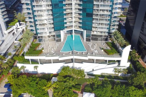 Condo in Sunny Isles Beach, Florida, 3 bedrooms  № 1270441 - photo 2