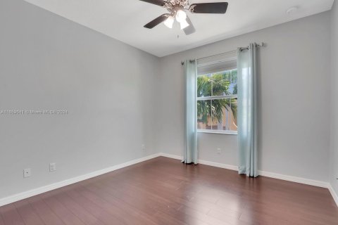 Townhouse in Palm Beach Gardens, Florida 3 bedrooms, 159.61 sq.m. № 1374360 - photo 24