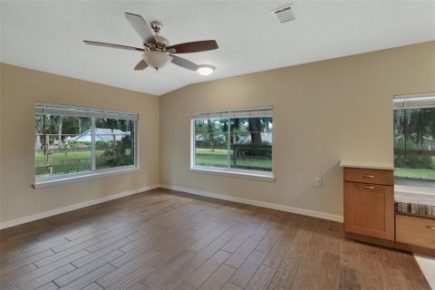 House in DeLand, Florida 1 bedroom, 69.68 sq.m. № 1379918 - photo 5