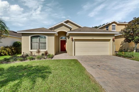 Villa ou maison à vendre à DeLand, Floride: 3 chambres, 136.29 m2 № 1371617 - photo 1