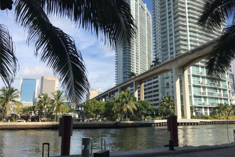 Copropriété à vendre à Miami, Floride: 2 chambres, 103.4 m2 № 1153981 - photo 5