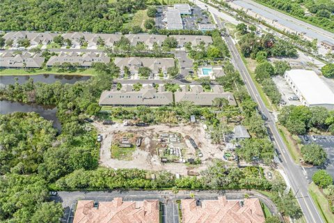 Immobilier commercial à vendre à Vero Beach, Floride № 582113 - photo 12