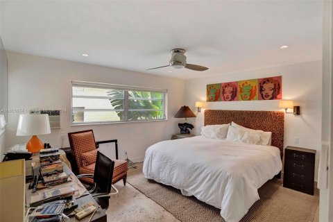 Condo in Miami Beach, Florida, 1 bedroom  № 1226192 - photo 26