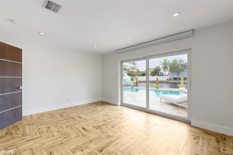 Casa en venta en Wilton Manors, Florida, 3 dormitorios, 165.83 m2 № 964003 - foto 3