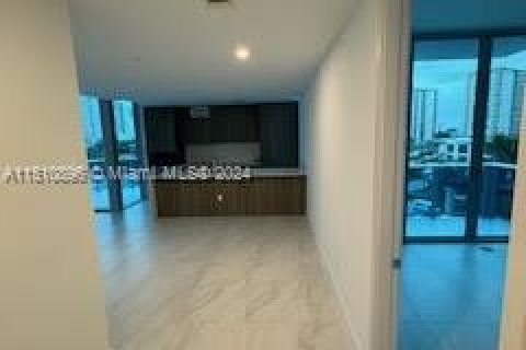 Condo in Sunny Isles Beach, Florida, 3 bedrooms  № 938119 - photo 10