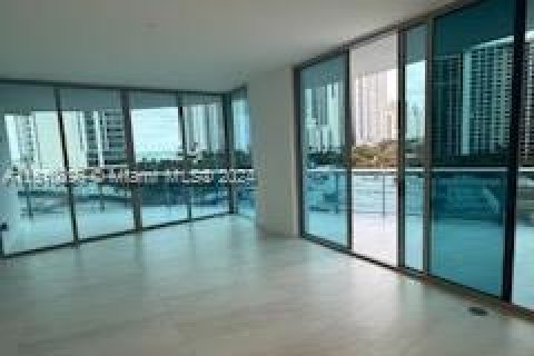 Condominio en venta en Sunny Isles Beach, Florida, 3 dormitorios, 195.09 m2 № 938119 - foto 27