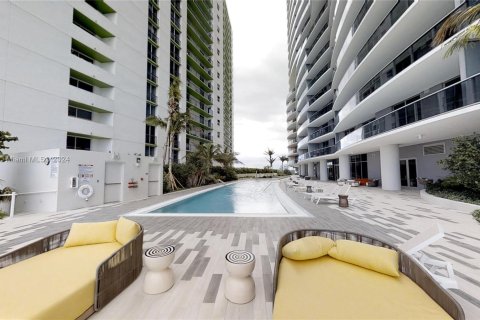 Copropriété à vendre à Miami, Floride: 2 chambres, 95.88 m2 № 1226141 - photo 19