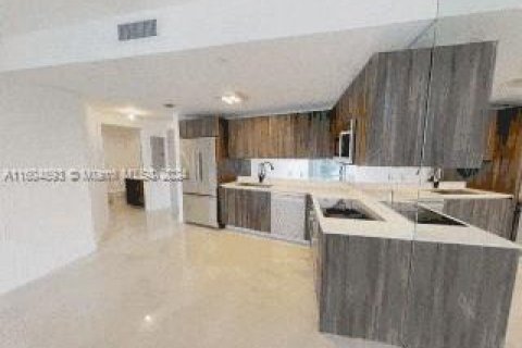 Condo in Miami, Florida, 2 bedrooms  № 1226141 - photo 27