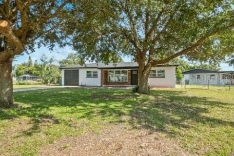 House in Cocoa, Florida 3 bedrooms, 143.07 sq.m. № 1399357 - photo 3