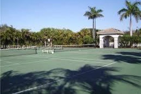 Condominio en venta en Palm Beach Gardens, Florida, 2 dormitorios, 91.69 m2 № 1230741 - foto 24