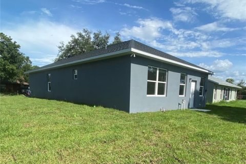 House in Sebring, Florida 3 bedrooms, 129.41 sq.m. № 1313612 - photo 17