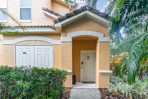 Touwnhouse à vendre à Orlando, Floride: 2 chambres, 101.91 m2 № 1366159 - photo 1