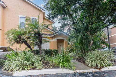 Touwnhouse à vendre à Orlando, Floride: 2 chambres, 101.91 m2 № 1366159 - photo 2