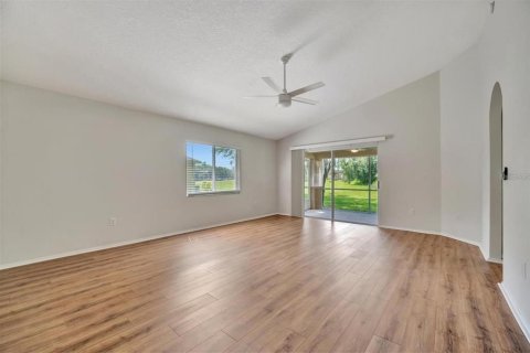 Casa en venta en Tampa, Florida, 3 dormitorios, 137.5 m2 № 1366223 - foto 13