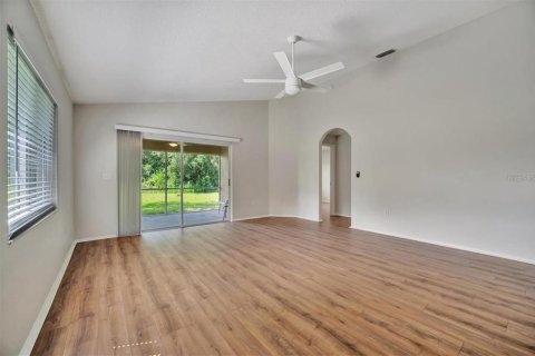 Casa en venta en Tampa, Florida, 3 dormitorios, 137.5 m2 № 1366223 - foto 12