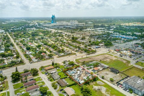 Immobilier commercial à vendre à Dania Beach, Floride № 1082 - photo 6