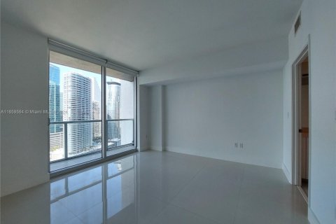 Condo in Miami, Florida, 2 bedrooms  № 1364209 - photo 15