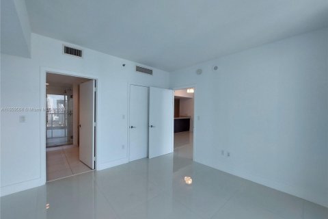 Copropriété à vendre à Miami, Floride: 2 chambres, 103.21 m2 № 1364209 - photo 17