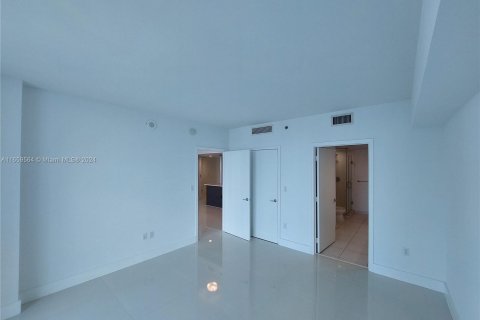 Copropriété à vendre à Miami, Floride: 2 chambres, 103.21 m2 № 1364209 - photo 10