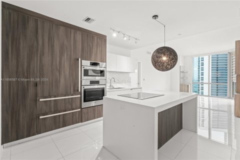 Copropriété à vendre à Miami, Floride: 2 chambres, 143.72 m2 № 1364243 - photo 3