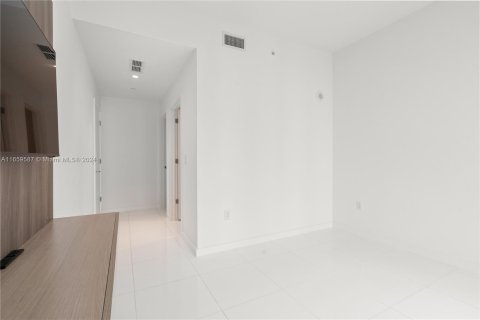 Copropriété à vendre à Miami, Floride: 2 chambres, 143.72 m2 № 1364243 - photo 12