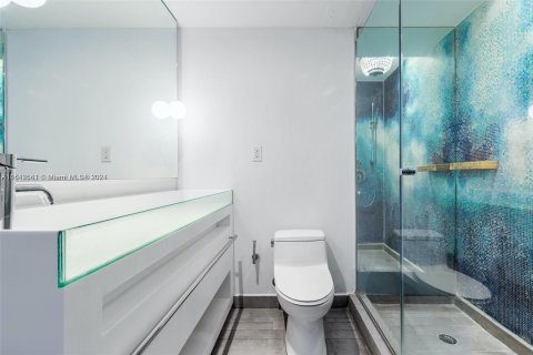 Condominio en venta en Miami Beach, Florida, 45.8 m2 № 1180922 - foto 9