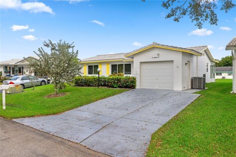 Villa ou maison à vendre à Plantation, Floride: 2 chambres, 133.59 m2 № 1180924 - photo 28