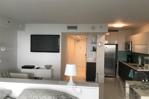Condominio en alquiler en Miami Beach, Florida, 1 dormitorio, 48.77 m2 № 13749 - foto 6