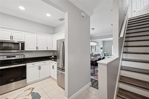 Townhouse in Tampa, Florida 2 bedrooms, 117.15 sq.m. № 1402239 - photo 6