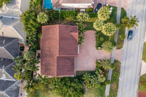 Villa ou maison à vendre à Highland Beach, Floride: 5 chambres, 393.16 m2 № 54535 - photo 5