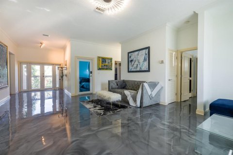 Villa ou maison à vendre à Highland Beach, Floride: 5 chambres, 393.16 m2 № 54535 - photo 23