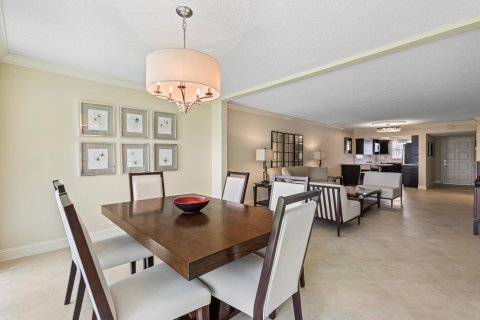 Copropriété à vendre à Atlantis, Floride: 2 chambres, 132.01 m2 № 1208003 - photo 13