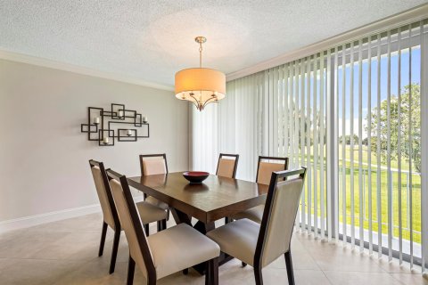 Condo in Atlantis, Florida, 2 bedrooms  № 1208003 - photo 11