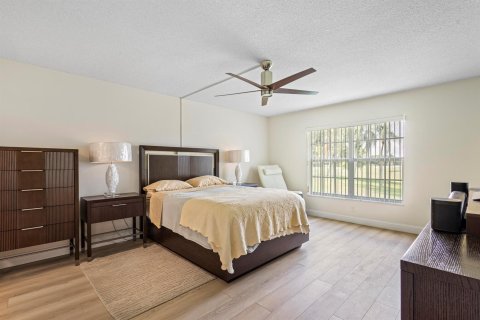 Condo in Atlantis, Florida, 2 bedrooms  № 1208003 - photo 6