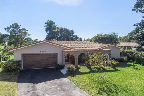 Villa ou maison à vendre à Coral Springs, Floride: 4 chambres, 196.3 m2 № 1208046 - photo 1