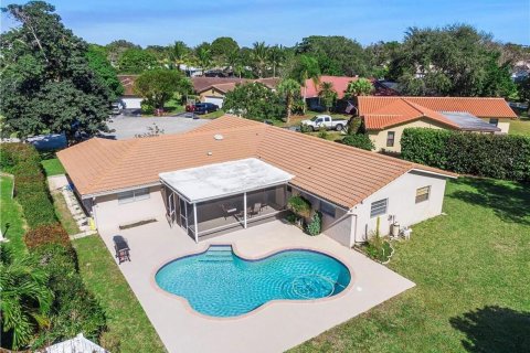 Villa ou maison à vendre à Coral Springs, Floride: 4 chambres, 196.3 m2 № 1208046 - photo 17