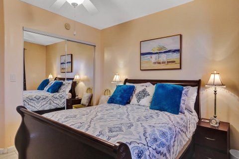 Condo in Lauderhill, Florida, 1 bedroom  № 1174204 - photo 9