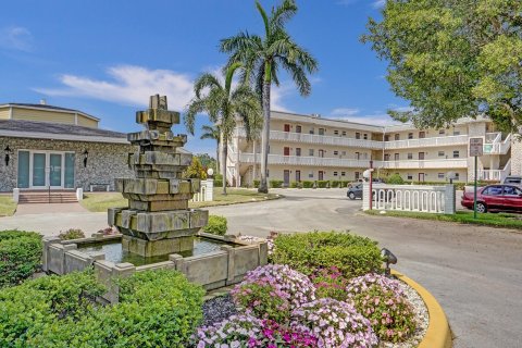 Condo in Lauderhill, Florida, 1 bedroom  № 1174204 - photo 22