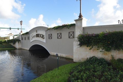 House in Delray Beach, Florida 5 bedrooms, 402.36 sq.m. № 932544 - photo 23