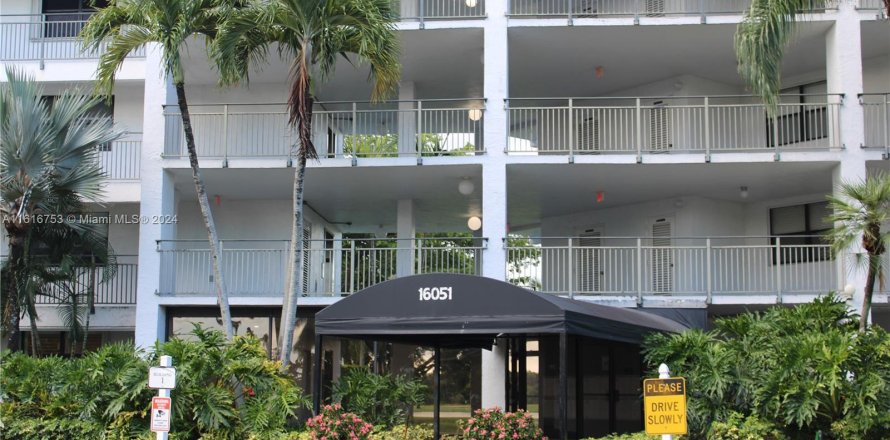 Condo à Weston, Floride, 2 chambres  № 1238582