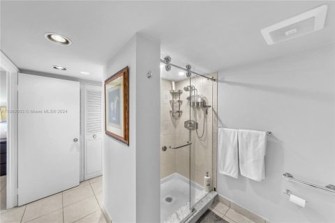 Copropriété à vendre à Fort Lauderdale, Floride: 2 chambres, 132.57 m2 № 1378686 - photo 14