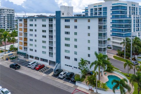 Copropriété à vendre à Fort Lauderdale, Floride: 2 chambres, 132.57 m2 № 1378686 - photo 27